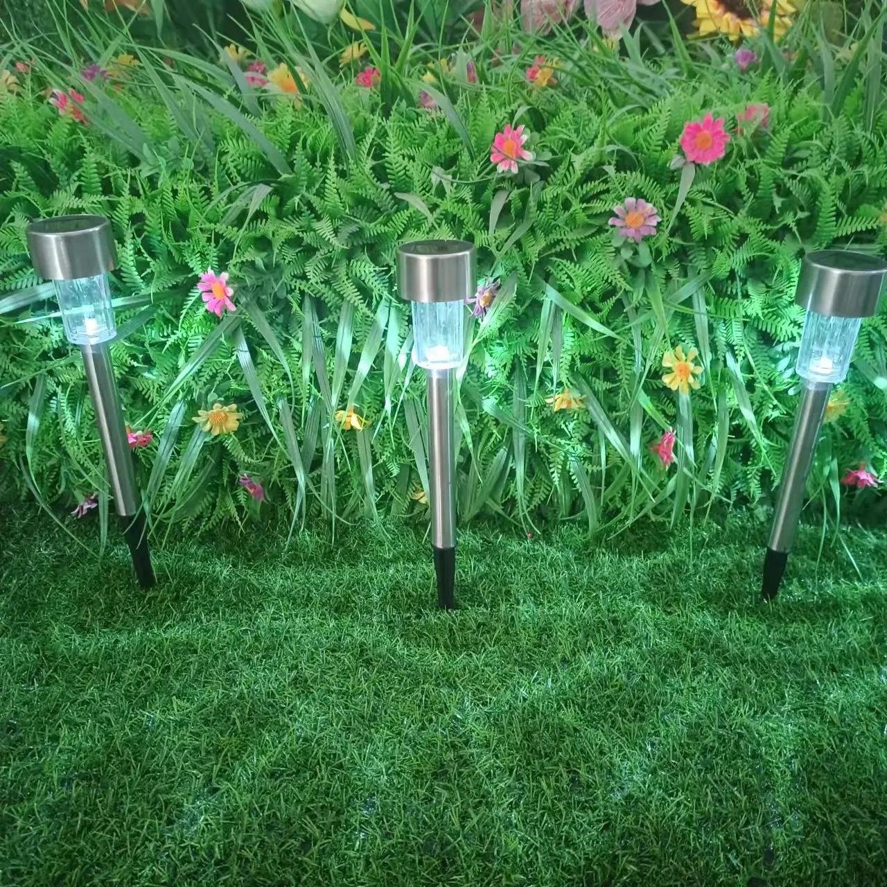 Customized RGB Pathway Solar Lights Outdoor Walkway Path Waterproof Solar Garden Light Driveway Patio Yard Lawn