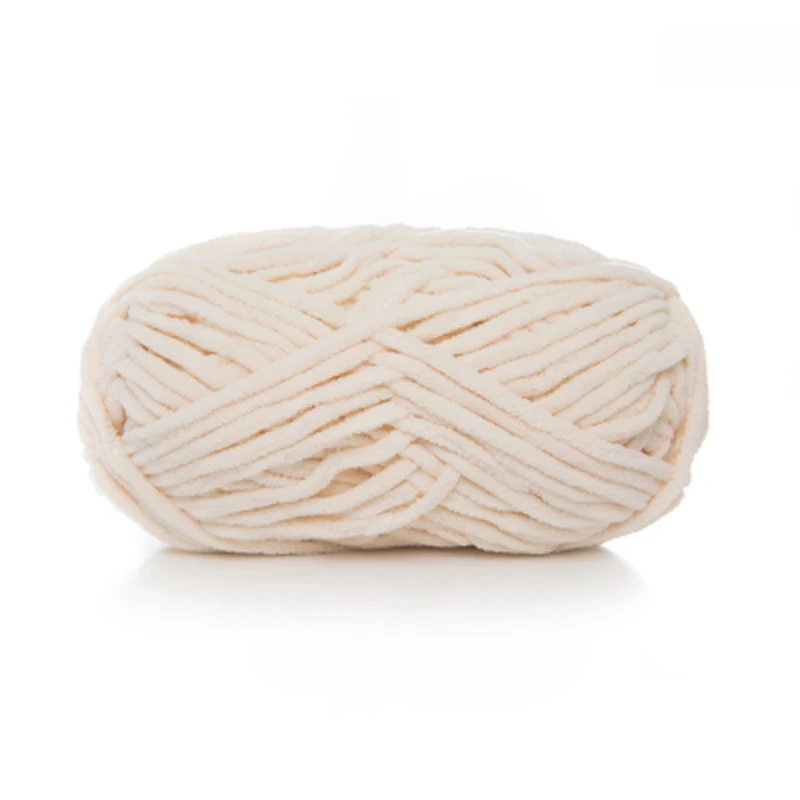 
Yarncrafts Comfortable Pure Polyester Chenille Bulky Weight Hand Knitting Crochet Rug Toy DIY Yarn for Winter 