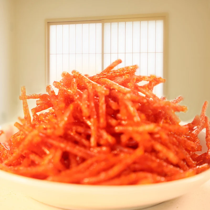 Популярная Пряная закуска HACCP 20 г вкусные пряные полоски продукты латиао из сухого сухожилия оптовая продажа полоска