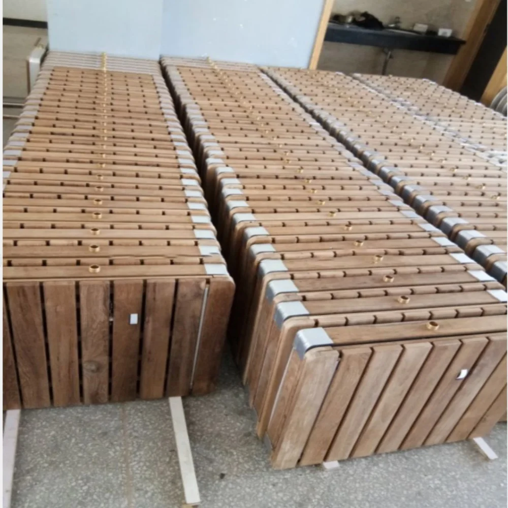 Modern Outdoor furniture garden square base wood outdoor shower