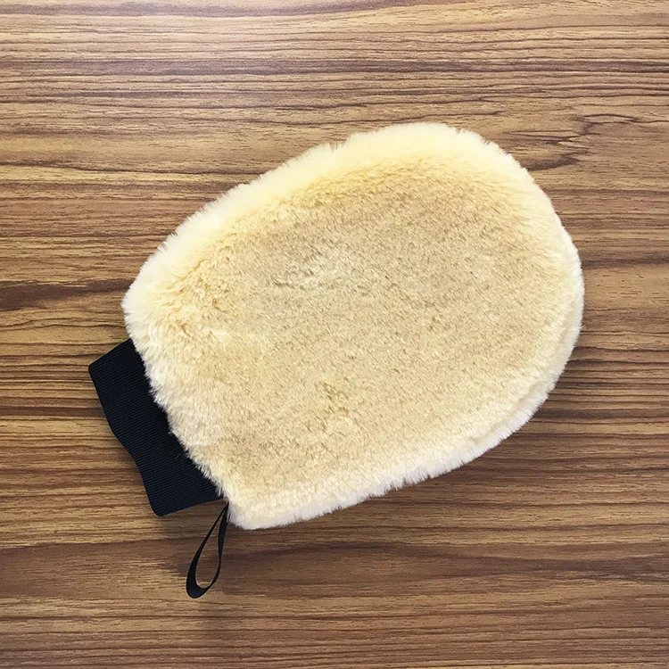 High Quality 100% Genuine sheepskin wool car wash mitt car cleaning supplier car wash kits
