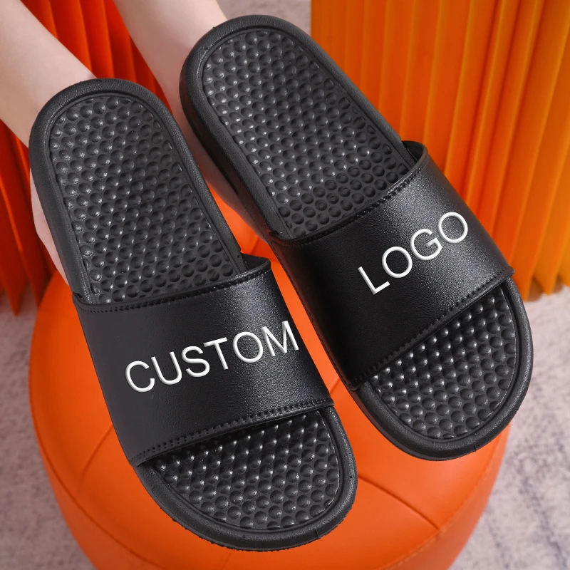 Сандалии из ПВХ с объемным логотипом