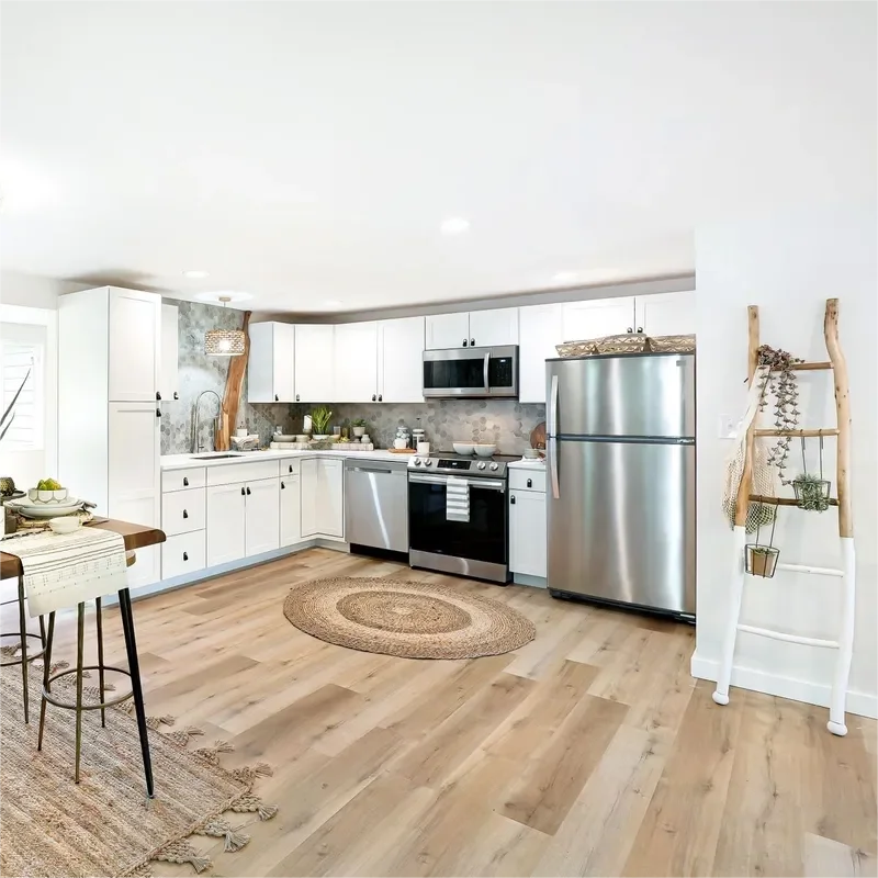 Wood 4mm SPC Flooring PVC Plank Waterproof Vinyl Flooring Wood Design Plastic Tile Floor