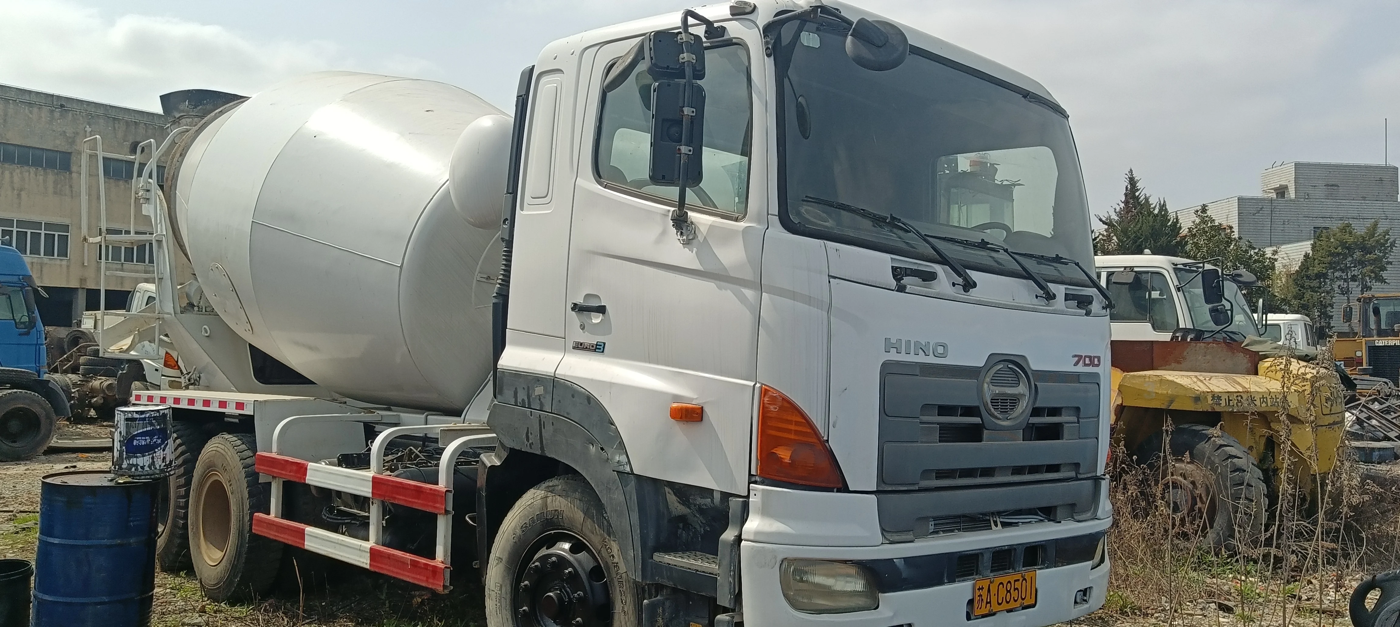 high quality hino 700 used mixer truck