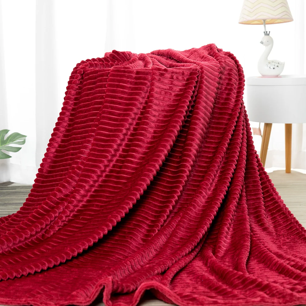 Hot Sale Home Textile Solid Weighted Warm Bed Flannel Blanket for Winter