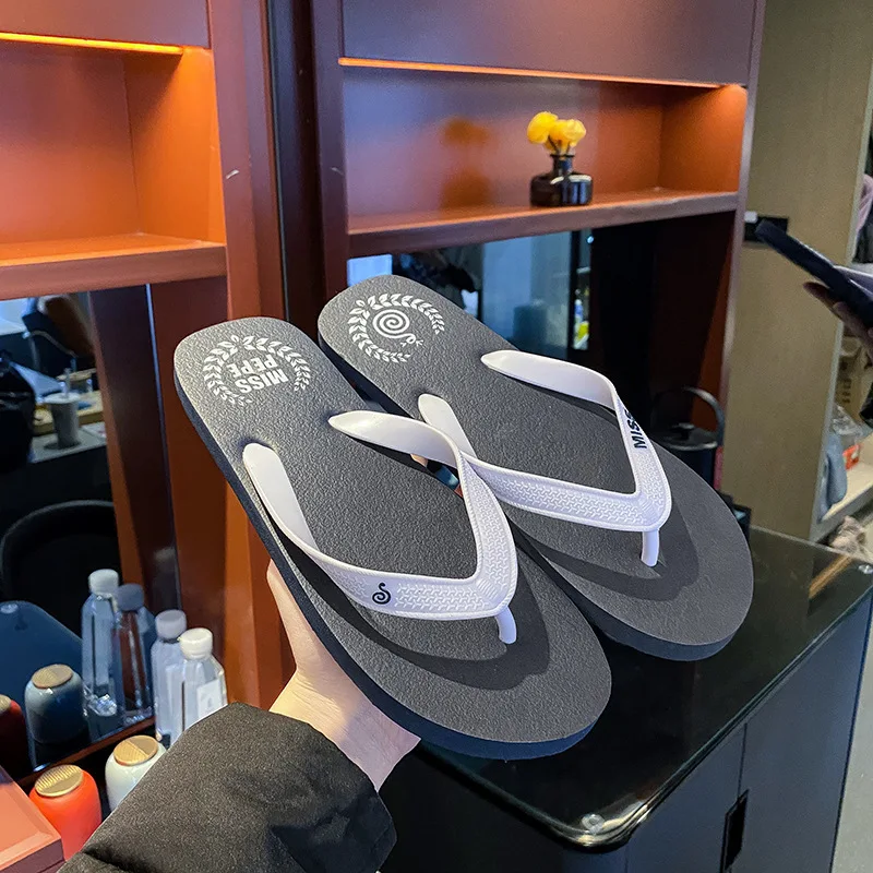 2023 Summer New Fashion Solid Color Comfortable Slippers Women Indoor Outdoor Non-Slip Flip-Flops Beach Flat Slides