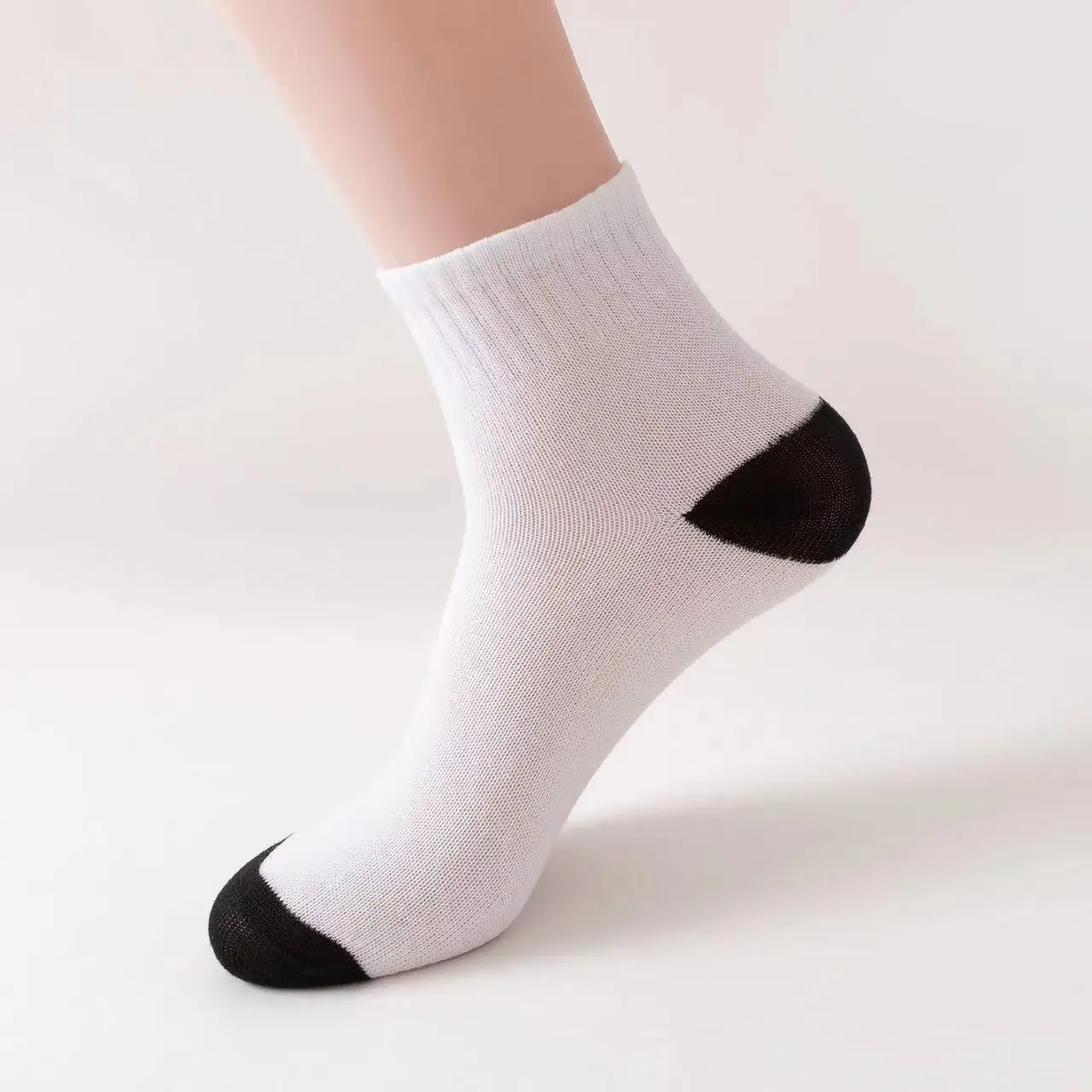 Top quality Cotton Polyester breathable black grey white plain women men crew socks