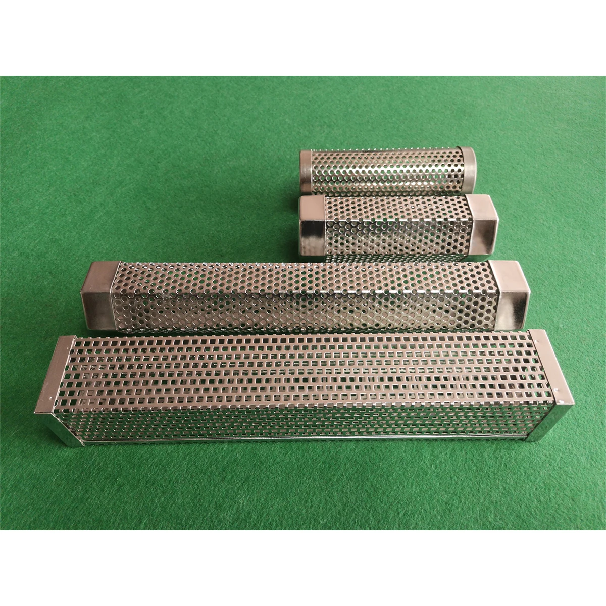 BEILANG Stainless Steel Perforated Smoke Box Food Grade Stainless Steel Barbecue Tube Perforated Wooden Pellet Smoke Box