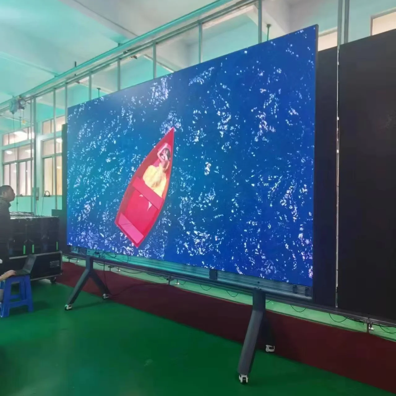 High quality standing all in one touch led panel TV 158 175 185 inch all-in-one led display pc computer