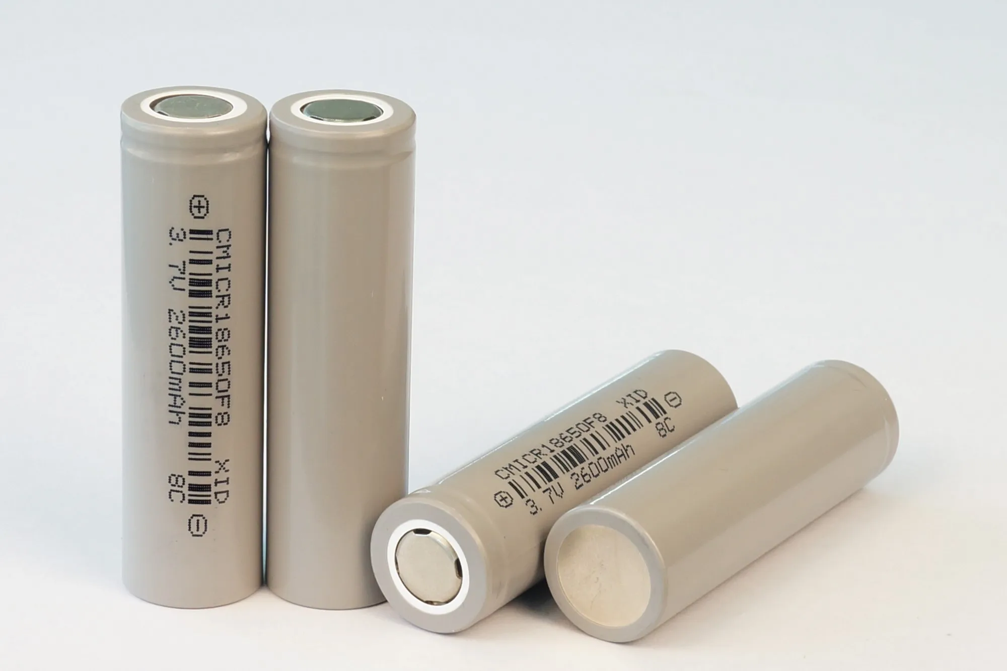 CHAM Long cycles 3C18650 2600mAh  Rechargeable Lithium Li-ion Battery 3.7V for Solar light