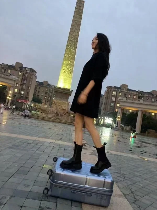 2022high quality newest arrival ABS fashionable modern universal wheels travel luggage man and woman business luggage valise