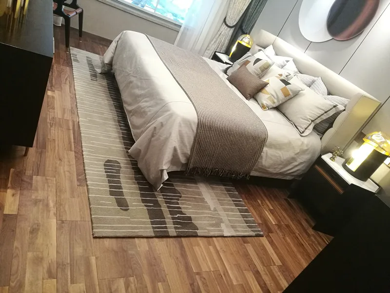 American Walnut Engineered Wood Flooring 3-layer 3-strip UV Lacquered