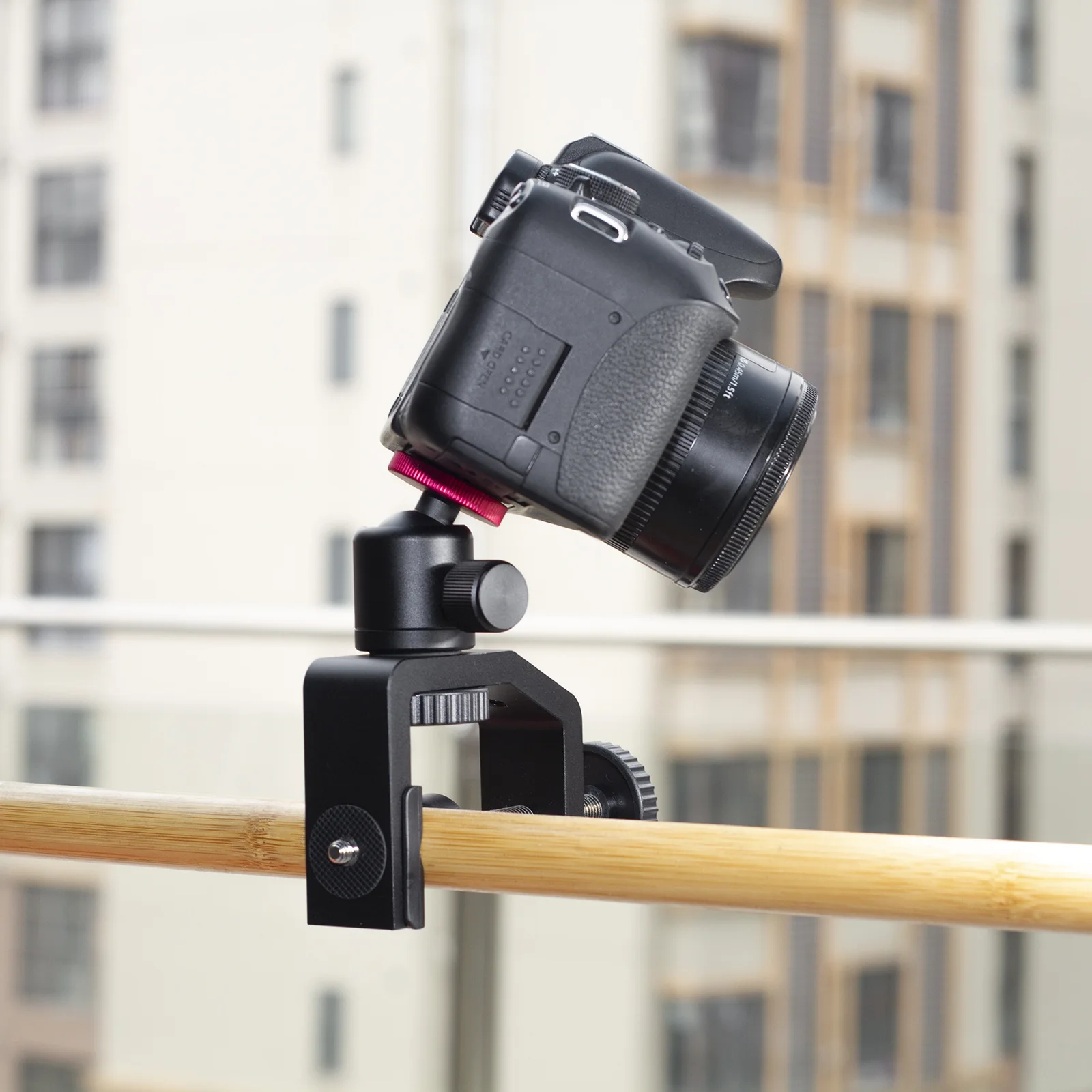 Universal LCD Monitors Desk C-Clamp With 1/4 Thread Hole For Desktop Mount Holder Flash Lighting Desks Carts Benches Worktables