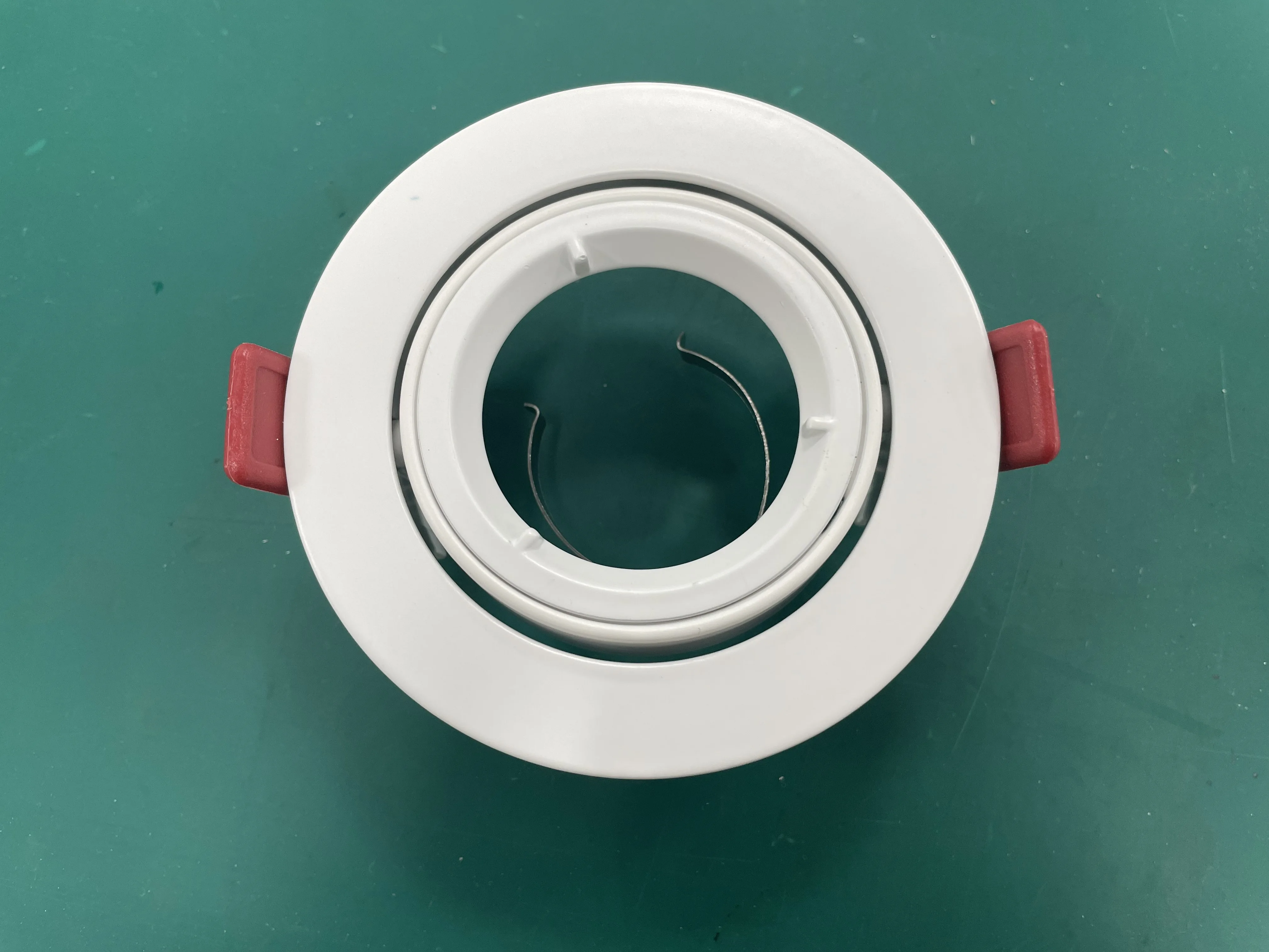 Factory Round square Aluminum MR16 Holders Ceiling Light Gu5.3 Gu10 Mr16 LED Spotlight Fittings Frame Fixture