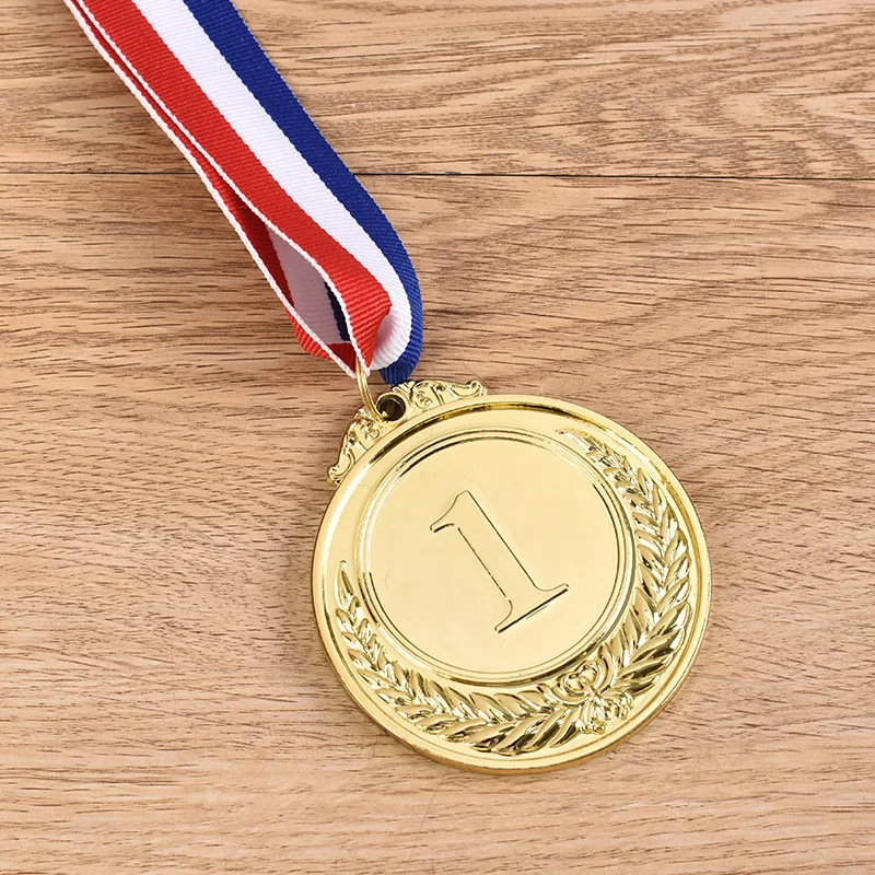 Custom Gold Award Badminton Baseball Basketball Marathon Running Challenge Sport Medals 3D Sport Football Soccer Metal Medal