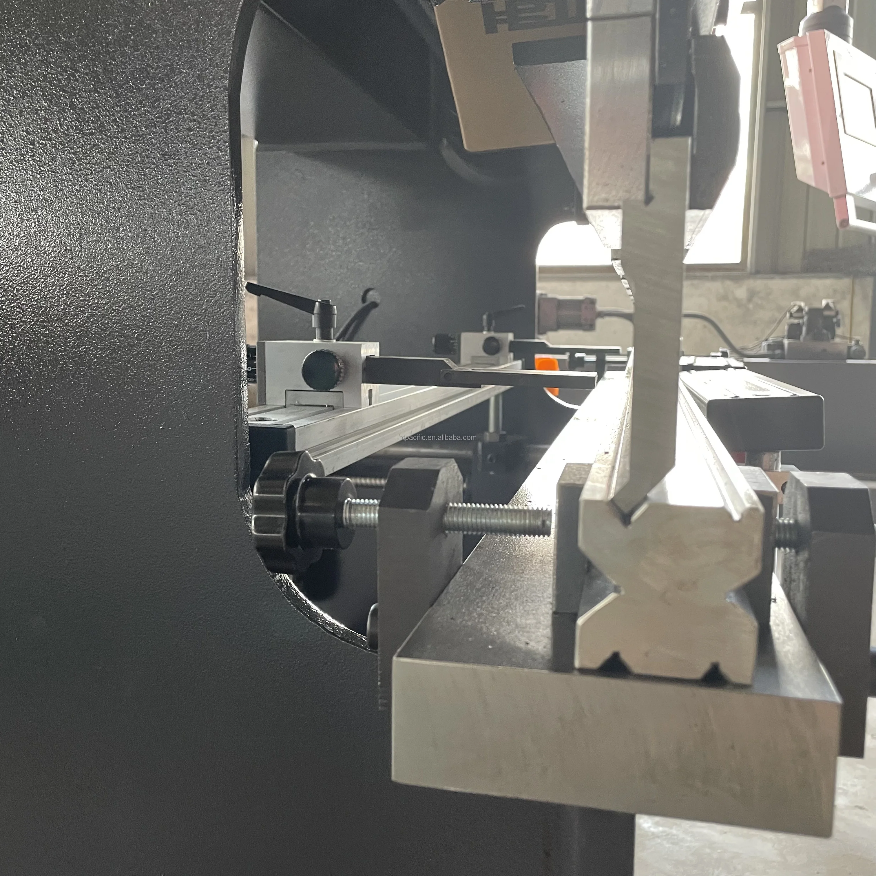 factory Sheet metal folding and bending machine Metal Bending Press Brake