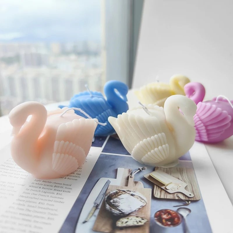 C033 Table ambiance aromatherapy candles in swan shape made from eco-friendly soy wax for DIY scented candles