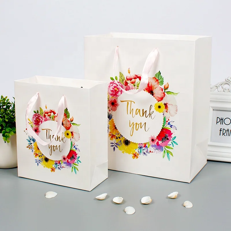 New boutique handbag bronzing craft gift bag  high-grade fancy white paper card fancy paper gift bag