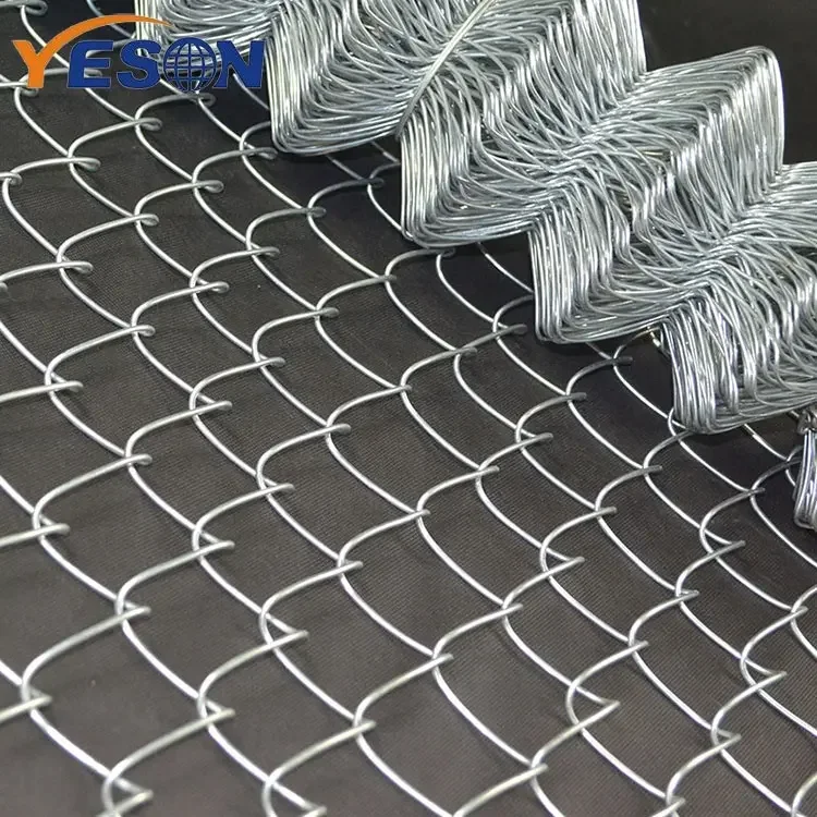 Hot Dipped Galvanized Cyclone Wire Mesh 8 ft Chain Link Fence Roll PVC Chain Link Fence For Philippines