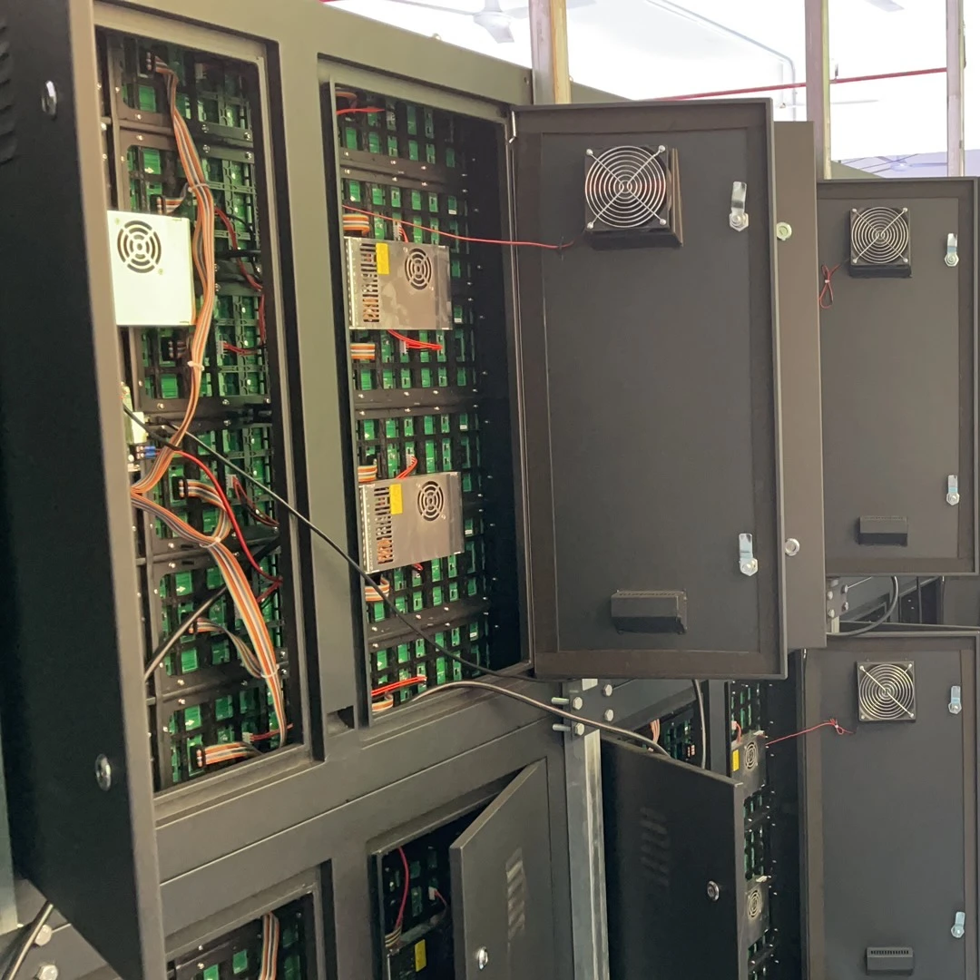 Outdoor Waterproof Large Wall Mount LED Display Panels 960x960 Cabinet P3 P4 P5 P6 P8 Digital Advertising Giant LED Screen