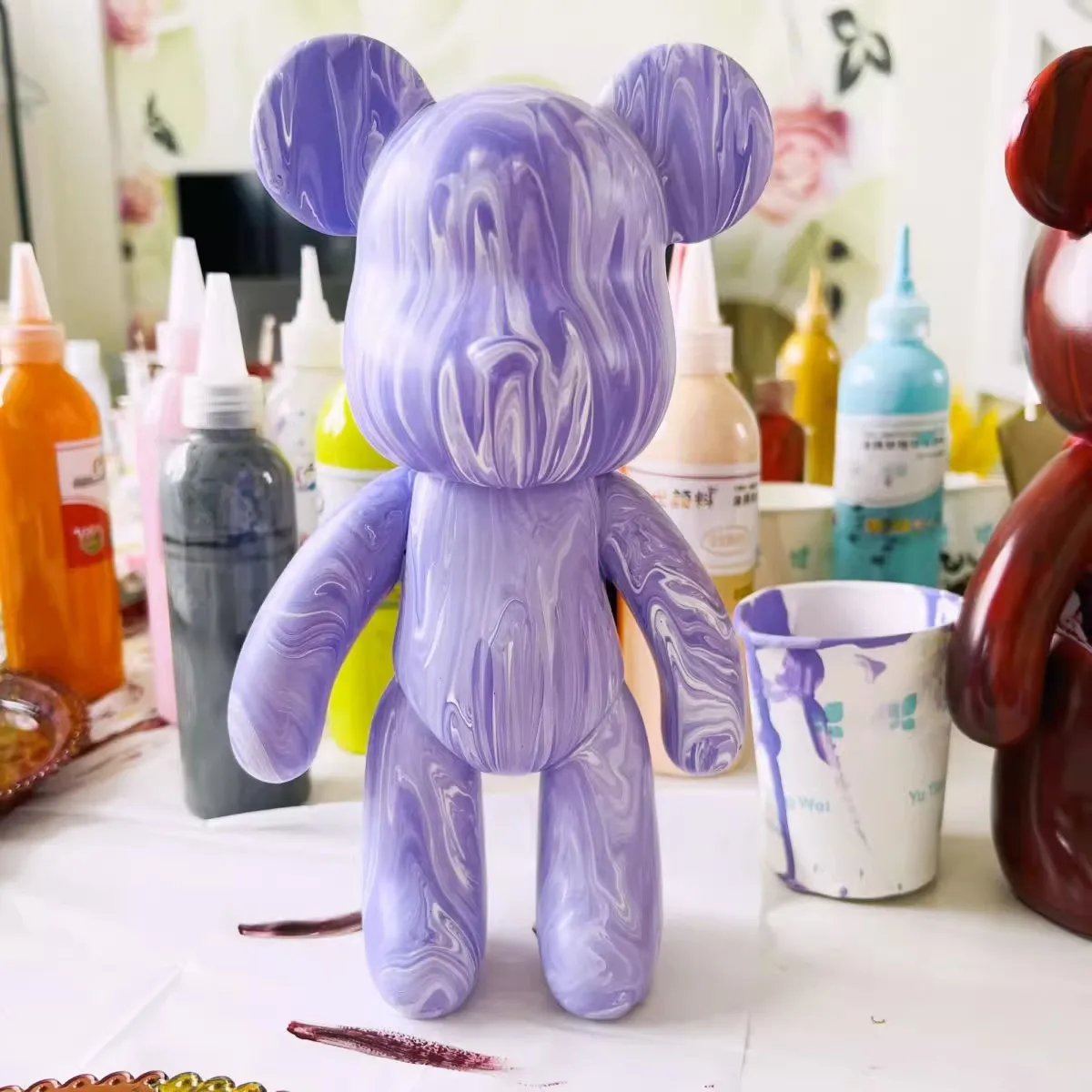 Miniature Resin Charms Fluid Violent Bear White Fluid Bear DIY Resin Crafts Figurines With Painting