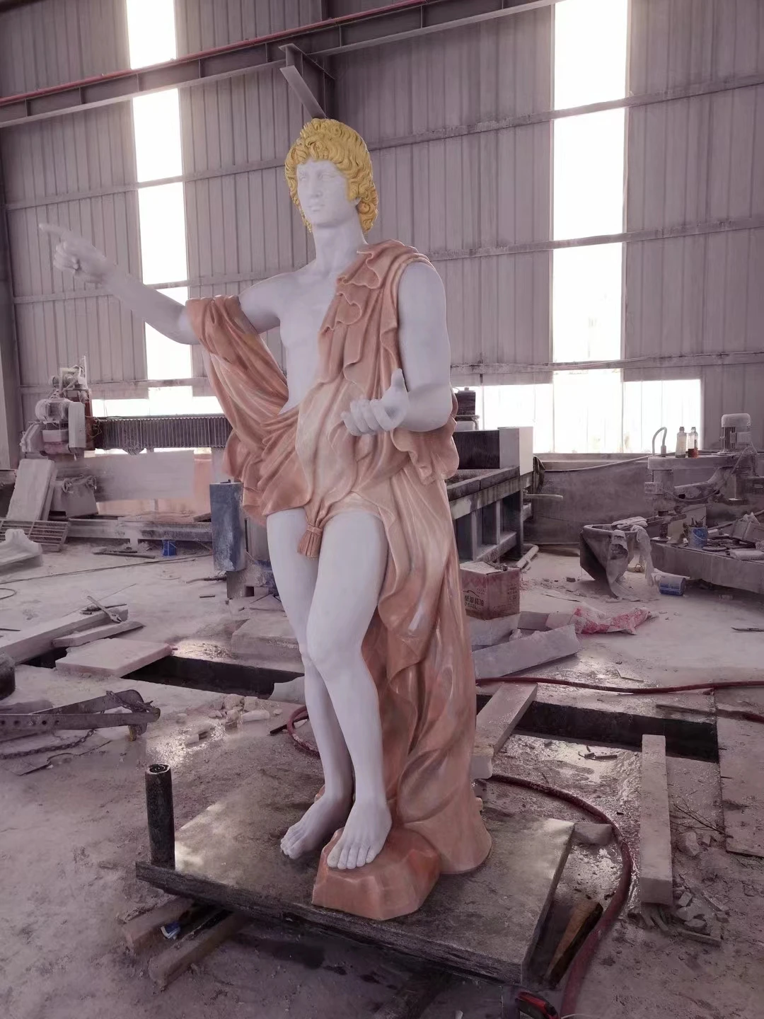 Factory customized handmade high-quality hot selling outdoor garden decoration yellow marble antique figure statue for sale