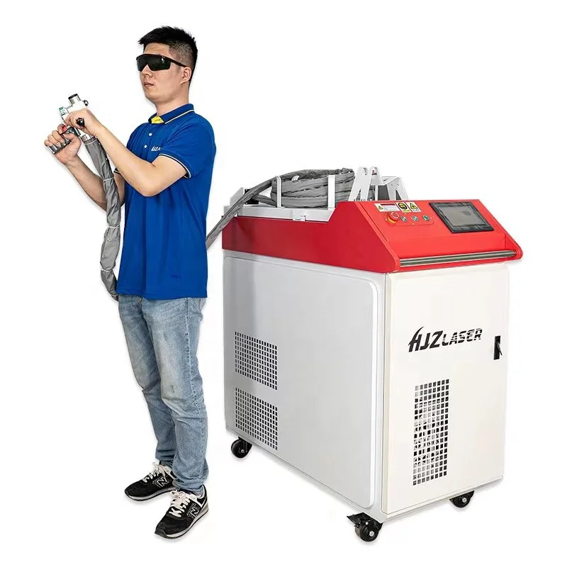 High power 3000w continuous water cooling laser cleaning machine for metal oil paint rust removal car paint laser cleaning