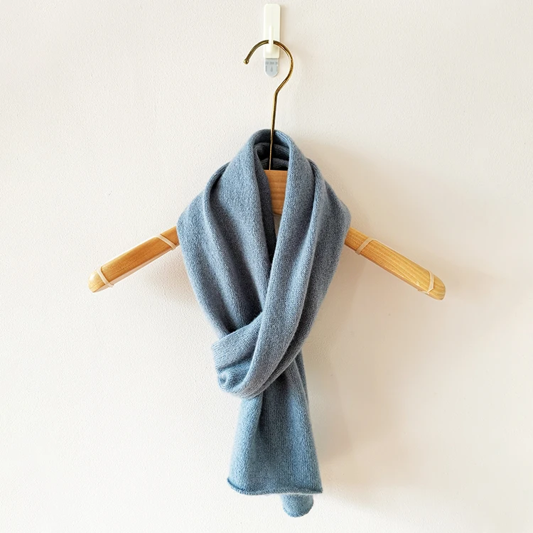 
China Wholesale Woman Cashmere Scarf Thin Skin-Friendly Soft Mini Knit Scarf 