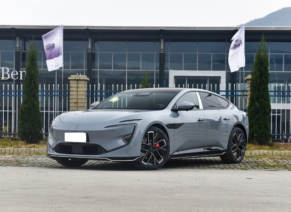 Prepayments Booking Changan Car Avatr Avatar 12 EV Electric Cars SUV 2024 English Version New Energy Vehicle Price In China