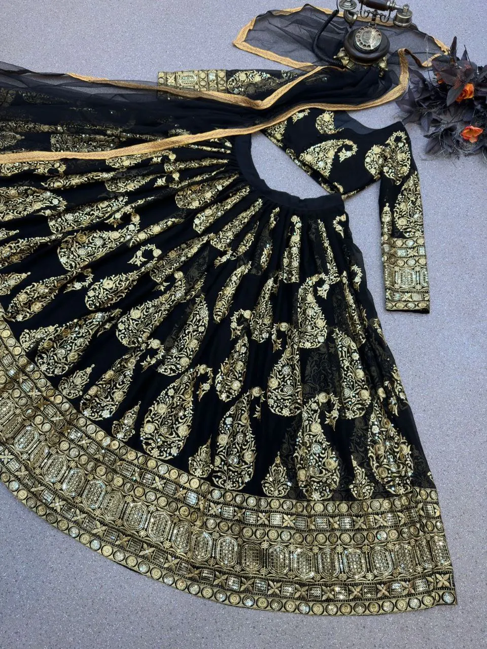 Hot Selling Designer Bridal Lehnga Choli for Wedding Party Wear Lahnga Choli India 2023 Design Buy From Indian Manufacturer