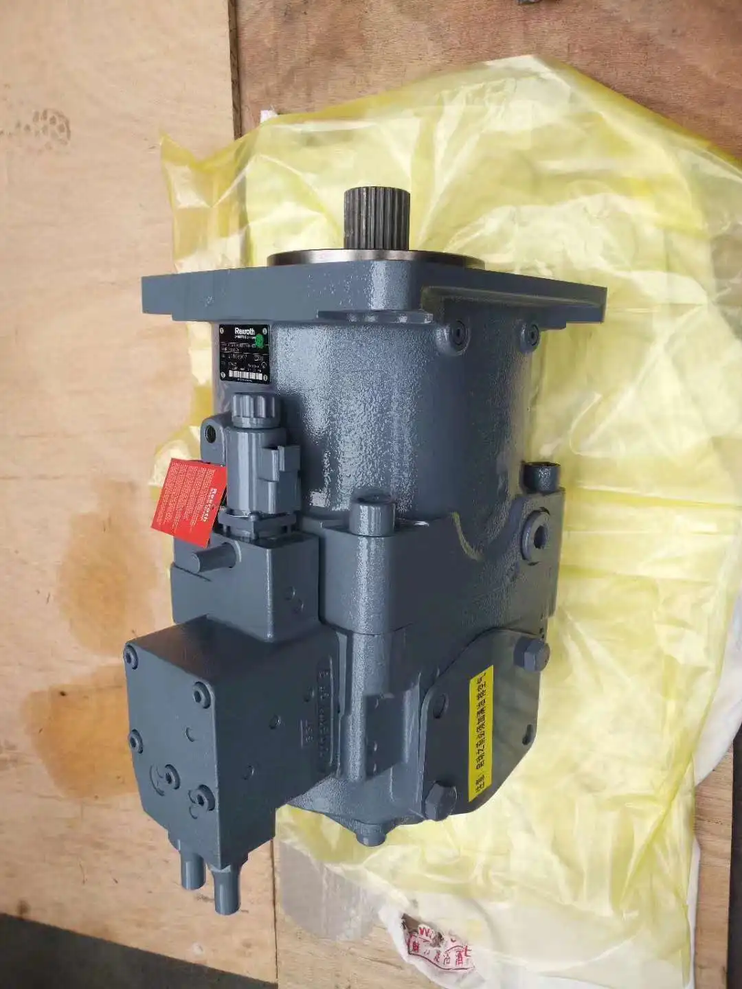 Axial Piston Brueninghaus Hydromatik A10VG18 A10VG28 A10VG45 A10VG63 Hydraulic Rexroth A10VG A10VG45DGDM1/10R-NSC10F023S pump