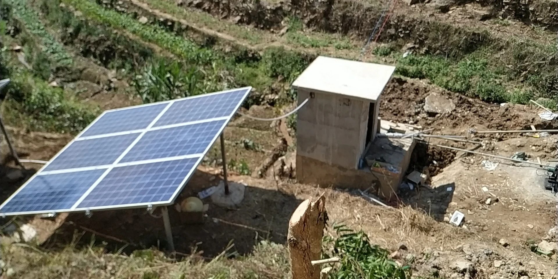4 Inches 2.2kw 3hp 6 Panels Solar Pump 300v Dc Submersible Solar Water Pump for Drilling