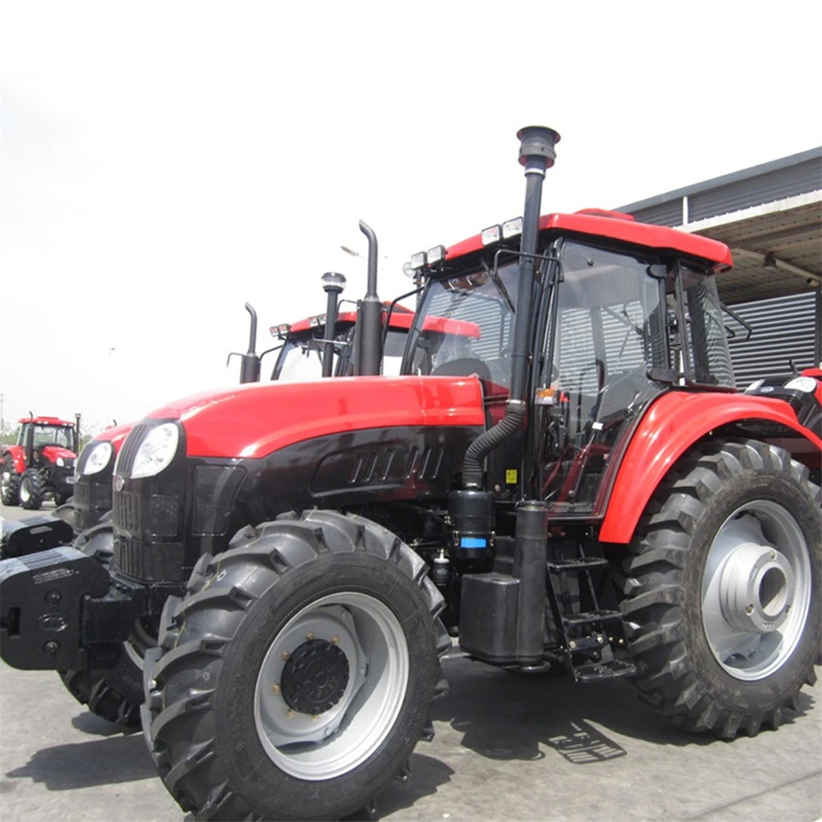 New YTO 100hp 4WD Farm Tractor
