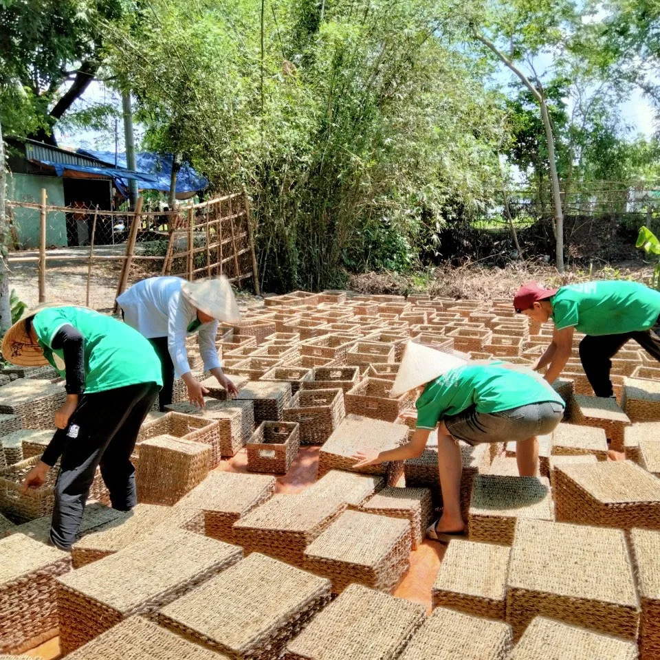 Natural Basket Home Decoration Storage Basket Water Hyacinth Wicker Crafts Vietnam Handmade