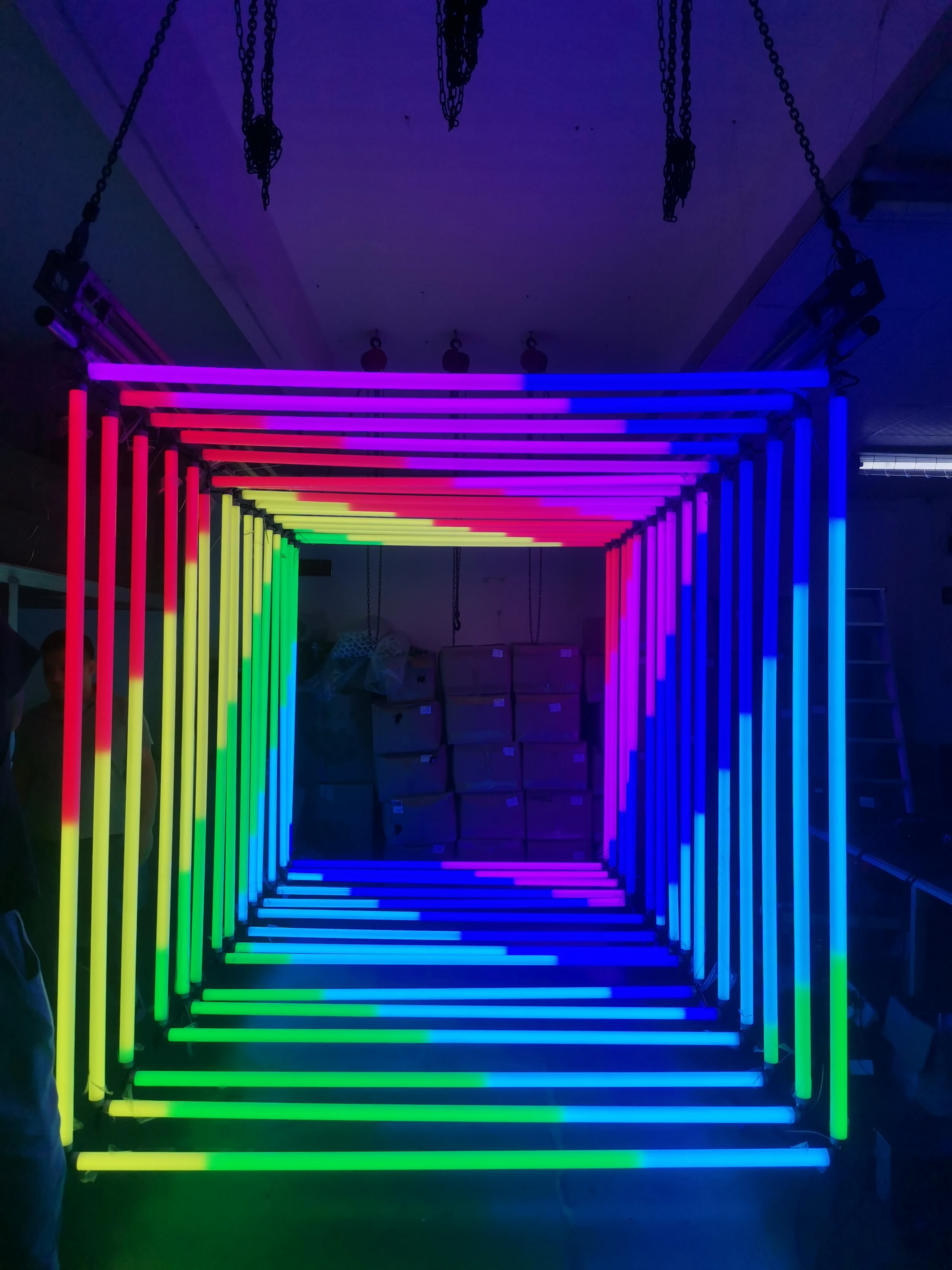 addressable 360 degree tube stage lighting DC24V 2meter RGB LED rainbow tube light for KTV bar concert decoration