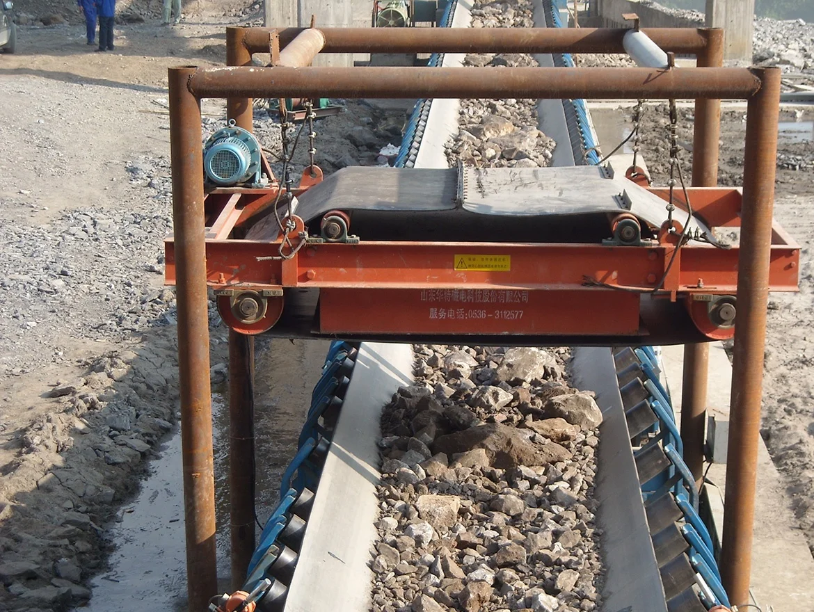 Rcyd (C) Permanent Magnet Self Cleaning Iron Remover for Cement Separation