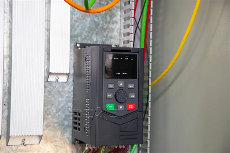 Cpycut system Laser Cutter Laser Exchangeable table 3015 Cutting Machine