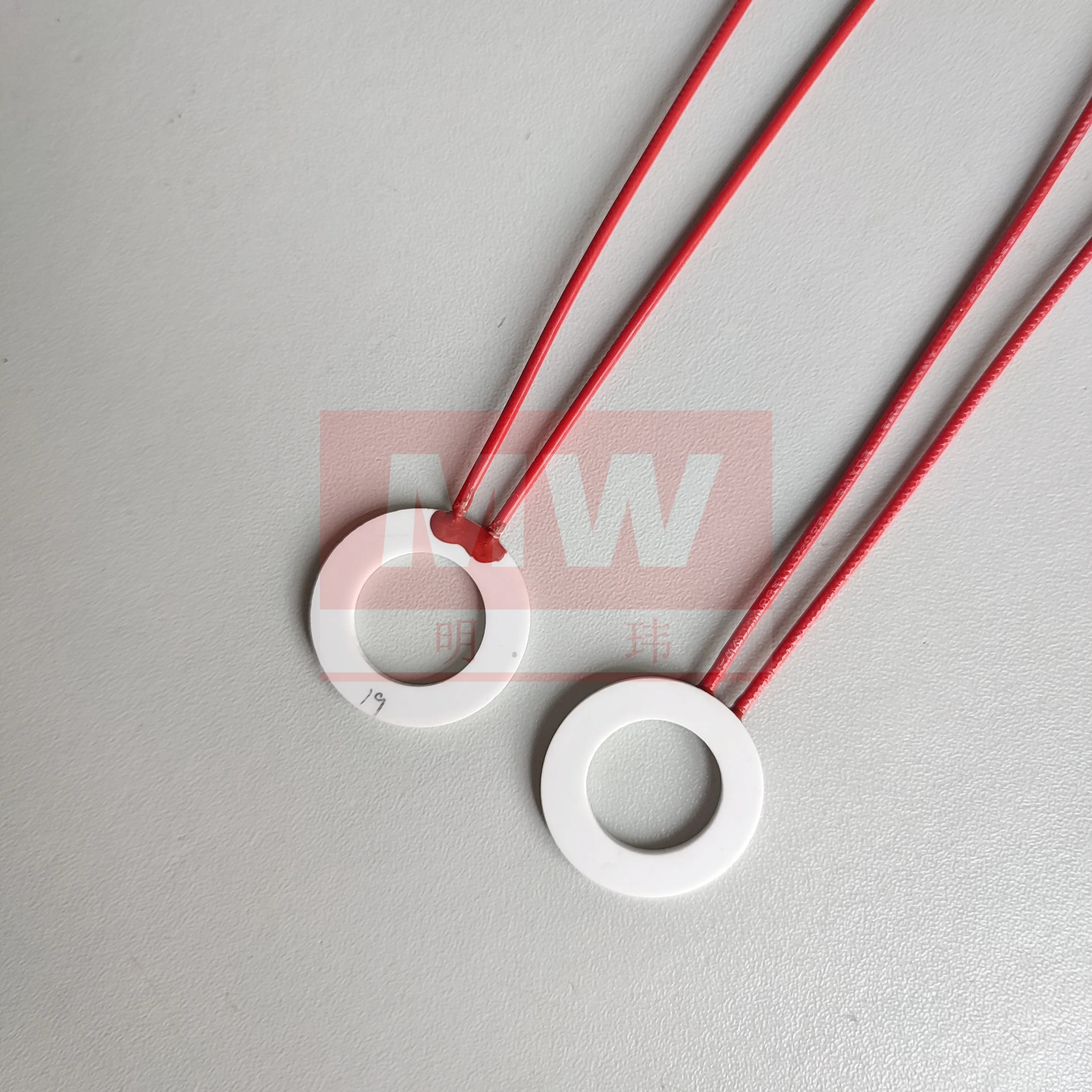 Technical MCH Disc Resistor Ceramic Pad Heater Heating Element