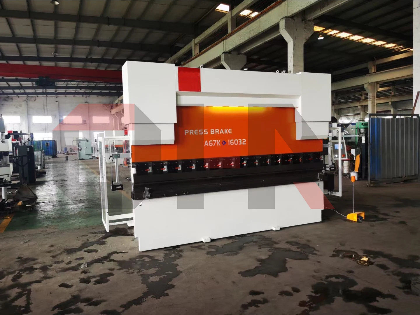 OHA Brand HAP-600/6000 ACL Press Brake, Amada Press Brake Tooling, Press Brake Foot Pedals