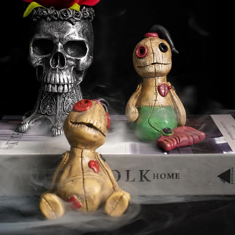 Horror Cursed Doll Halloween Aromatherapy Ornament Voodoo Doll Spray Decoration Office Desktop Decoration