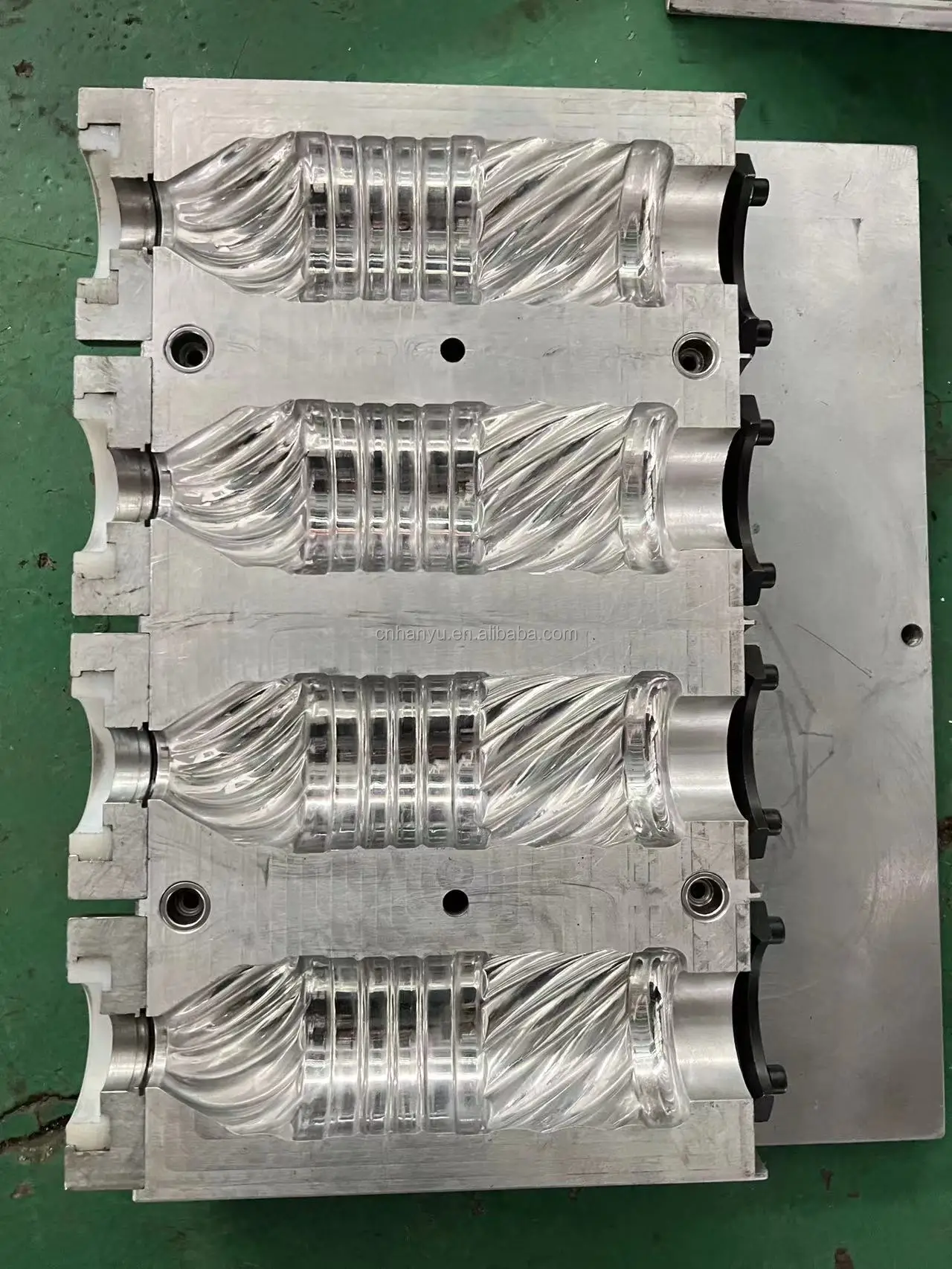 Высококачественная зеркальная полировка ПЭТ бутылок 1 полость 2 полости 4 6 полостей форма для пластиковых