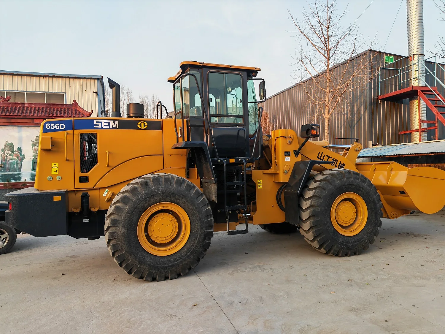 Chinese Famous Brand SEM656D 5 tons Wheel Tractor Loader
