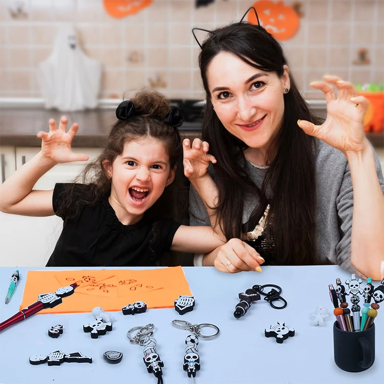 2024 New Products High Quality Bulk Luxury Designer Hallowmas Focal Beads Pens Beaded Horror Other Loose Focal Silicone Beads