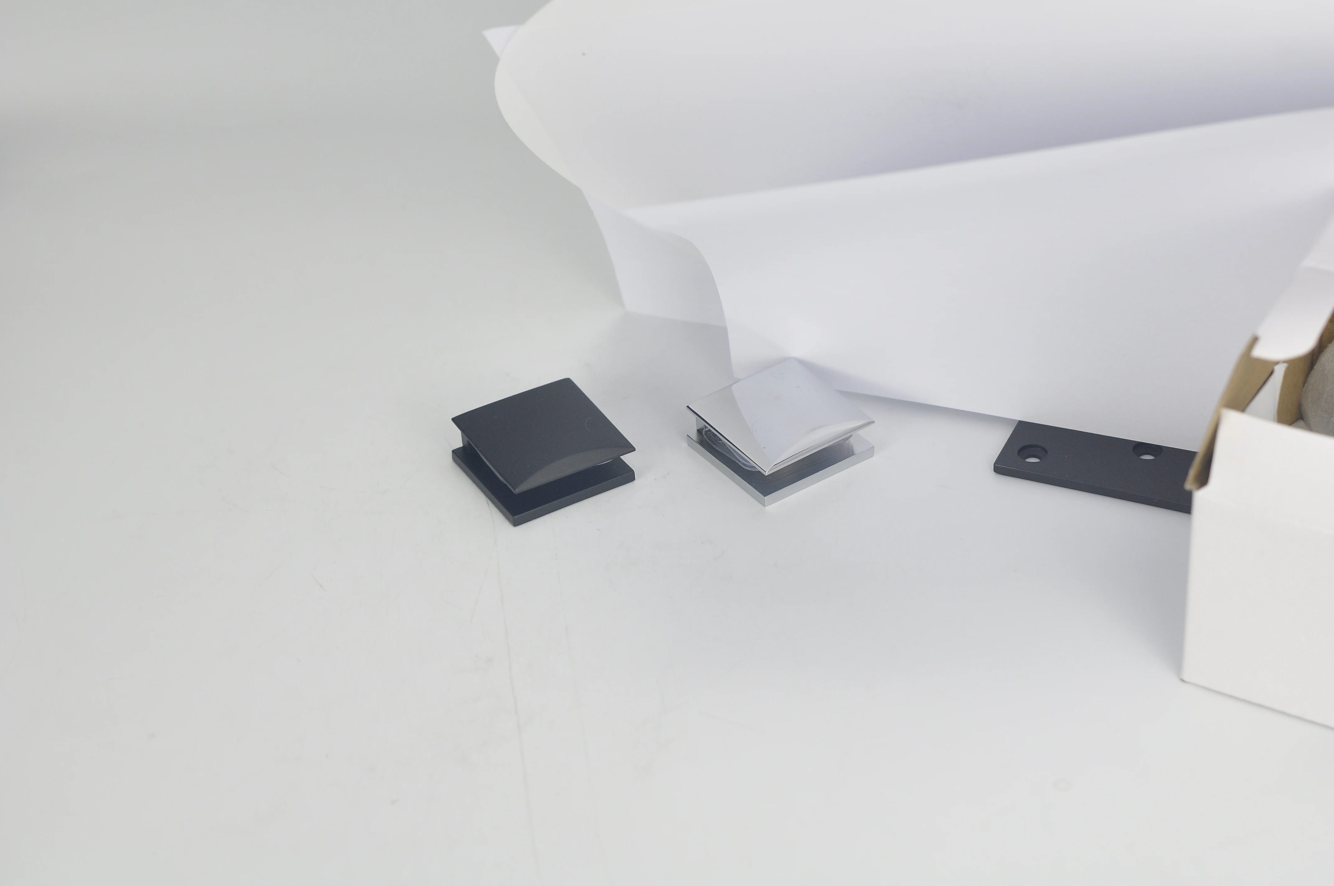 Factory Customize Shower Door Glass Hinge Pivot 0 Degree Glass To Glass Brackets Clamp