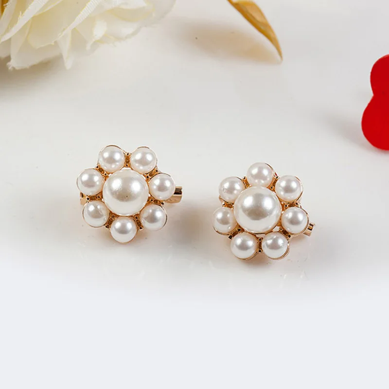 2021 new small pin rhinestone silk scarf button shawl cardigan coat dress headband accessory button brooch