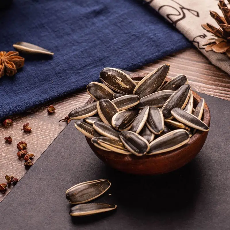 Biggest size grade A quality best price wholesale organic Hot sales price sunflower seeds for sale black striped sunflower seeds