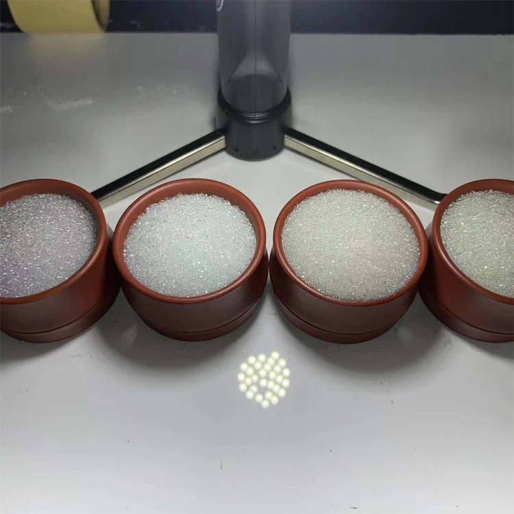 BS6088 Road paints suppliers  reflective high index thermoplastic road marking paint Glass microspheres