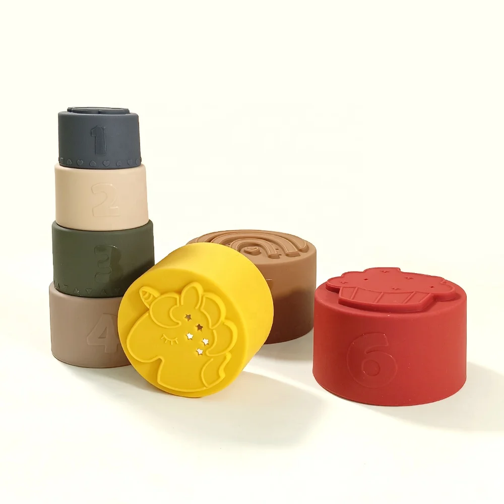 RTS New Design  BPA Free Soft Building Tower Blocks Toddler Stacking Cups Silicone Baby Stacking Toys