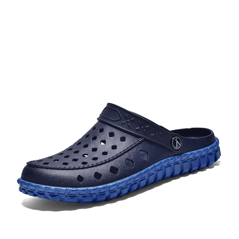 
2020 crossover summer hole shoes outdoor jelly sandals male large size ultralight beach sandals and slippers factory direct sale 