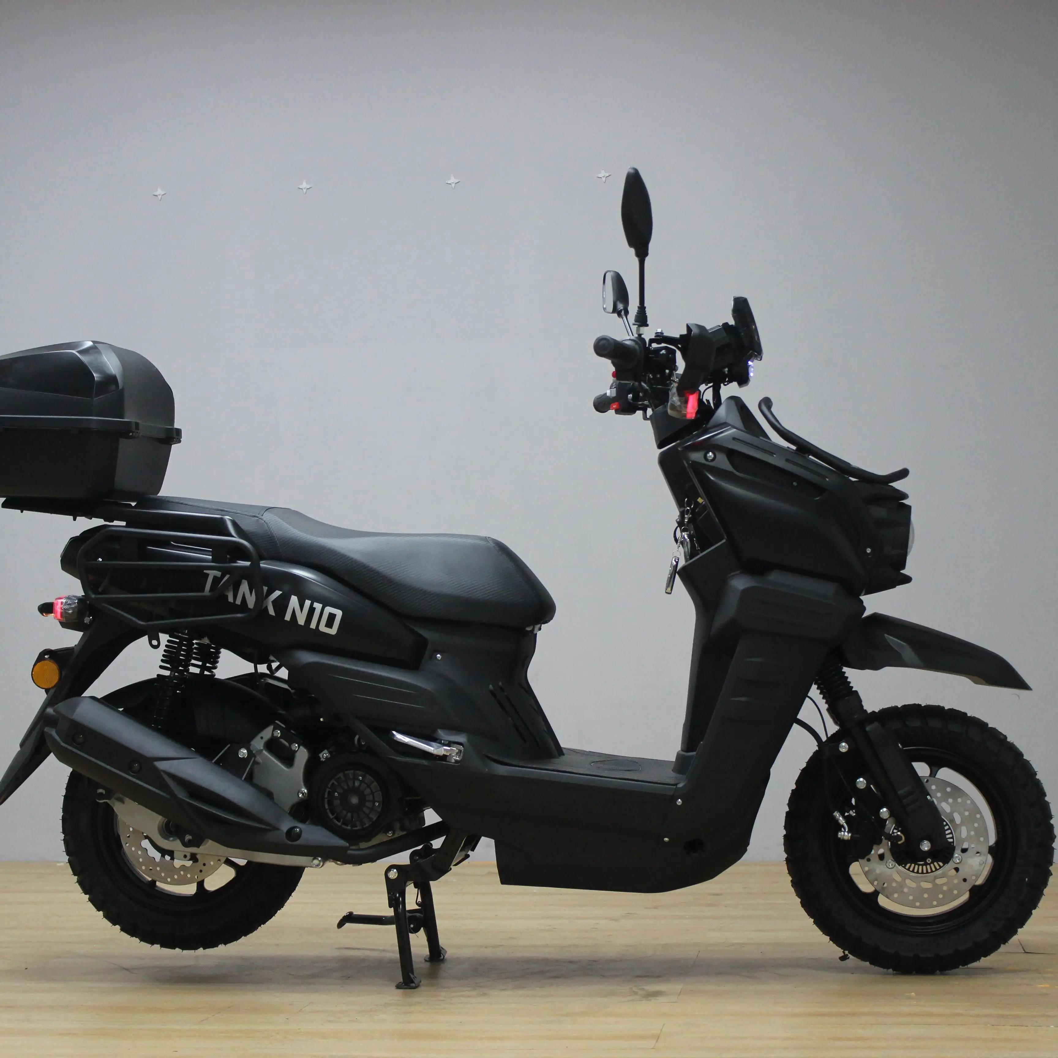 Best-Selling TANK 125CC & 150CC Gasoline Motorcycle  85km/h Gas Scooter with 4 Stroke Engine Disc Brake motorcycles